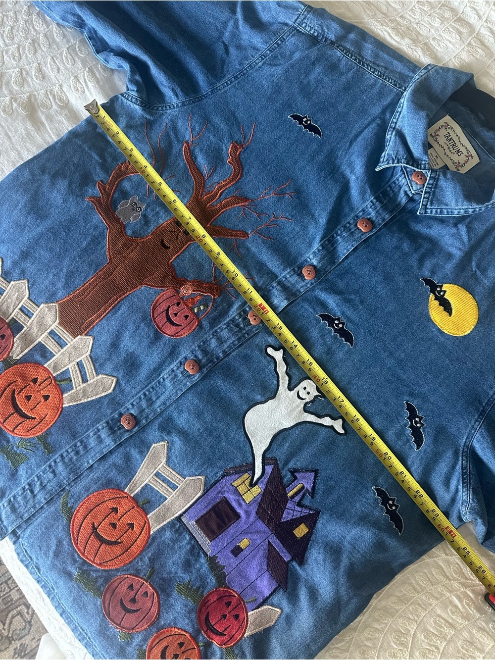 Vintage 90s Halloween Denim Button Up with Pumpkin Appliqués Embroidered Size XL - Picture 11 of 12